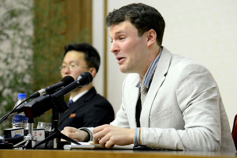 nkorea releases us student