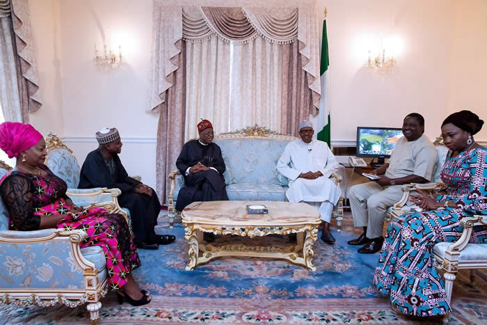 Buhari-hosts-his-media-teama