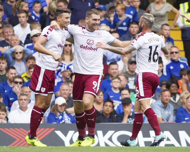 burnley win chelsea a bridge