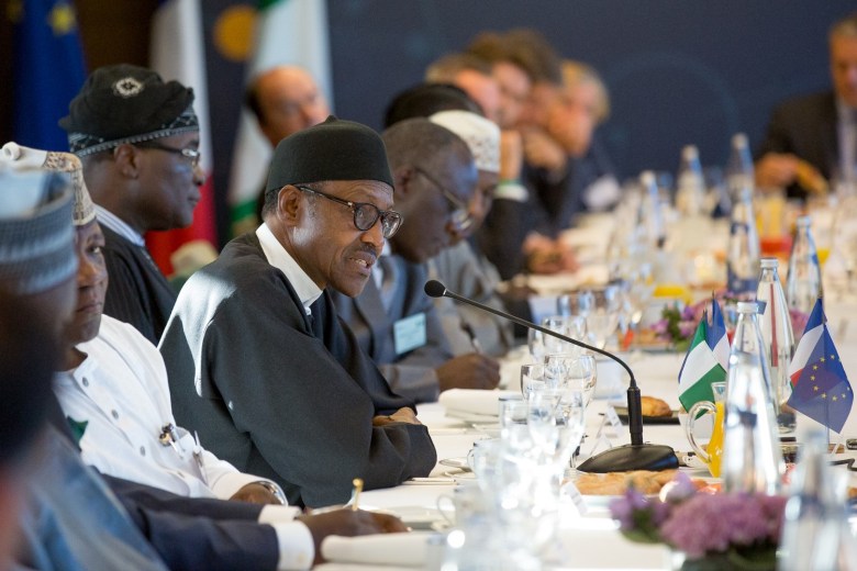 buhari-paris-breakfast