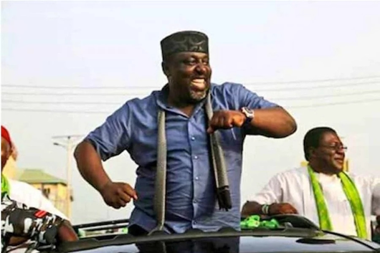 Okorocha dancing