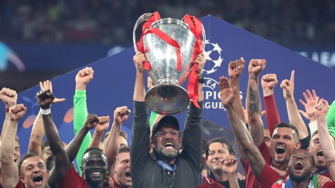 Klopp-celebrating-the-Champions-League