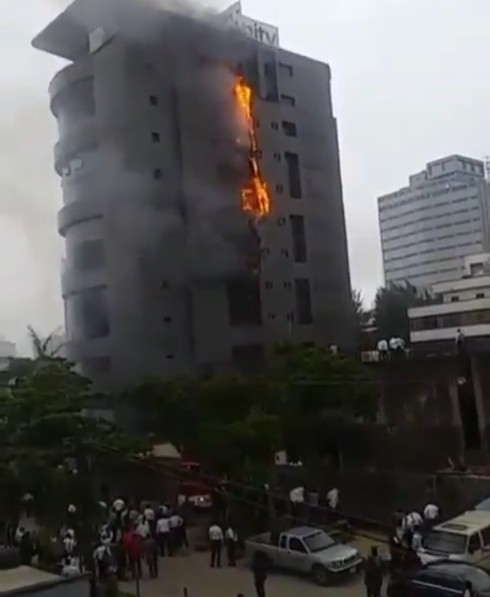 Unity-Bank-Head-Office-on-fire