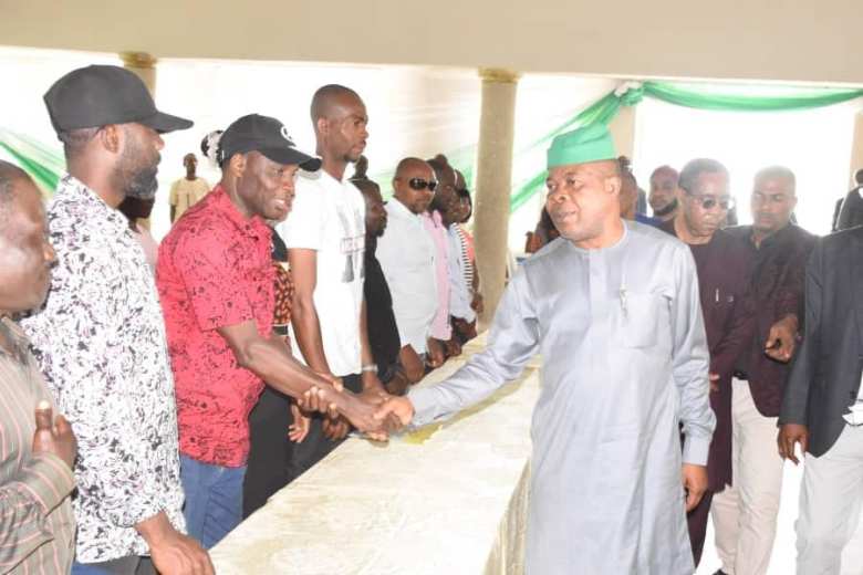 ihedioha-southafrica-returmees