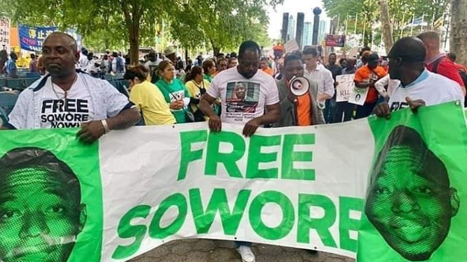 DSS-operatives-shoot-live-rounds-to-disperse-free-Sowore-protesters-in-Abuja