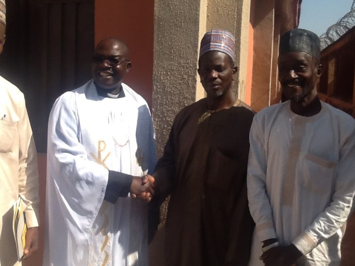 imn-members-atendchurch