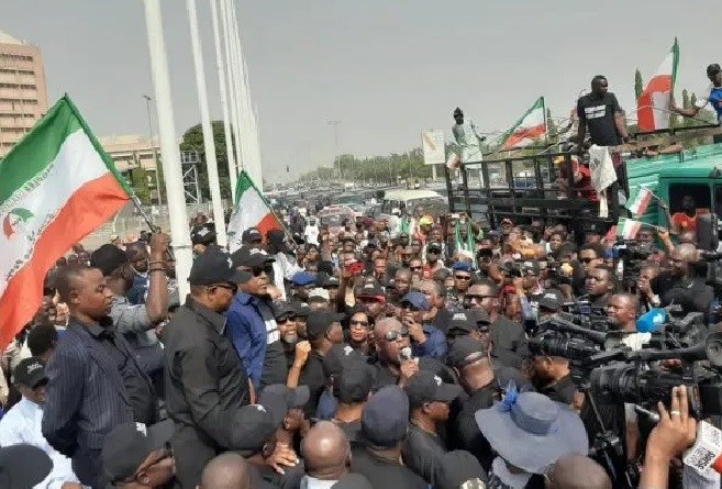 pdp-ihedioha-protest-abuja