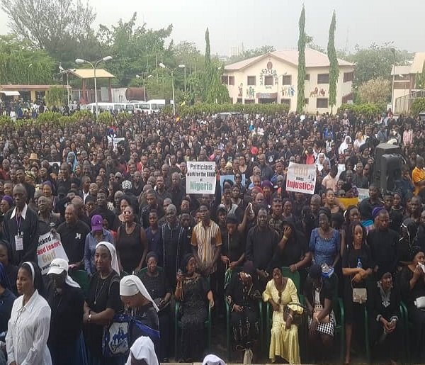 Catholic-church-members-protest-against-killings-of-Nigerians-4