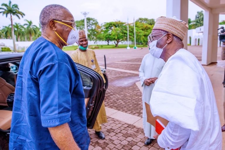 TY-Danjuma-and-COS-Gambari-768x512